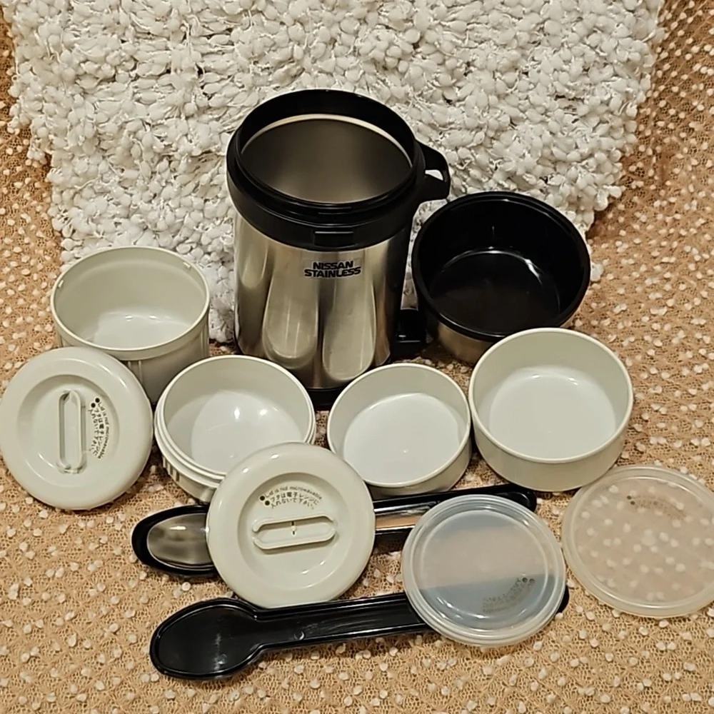 Thermos nissan silver